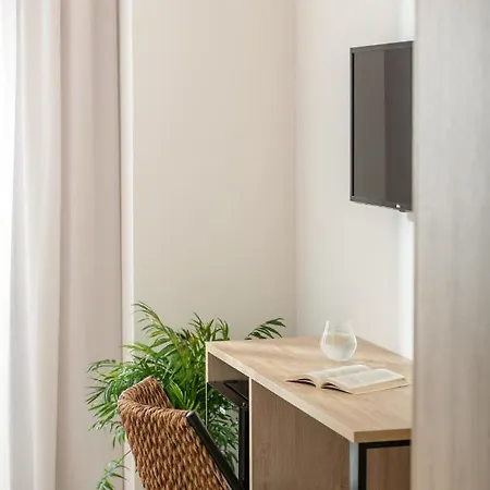 Otel Calives Premium Kalyves Polygyrou