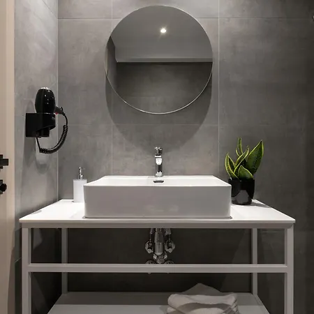 Otel Calives Premium