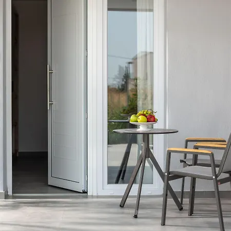 Otel Calives Premium Kalyves Polygyrou